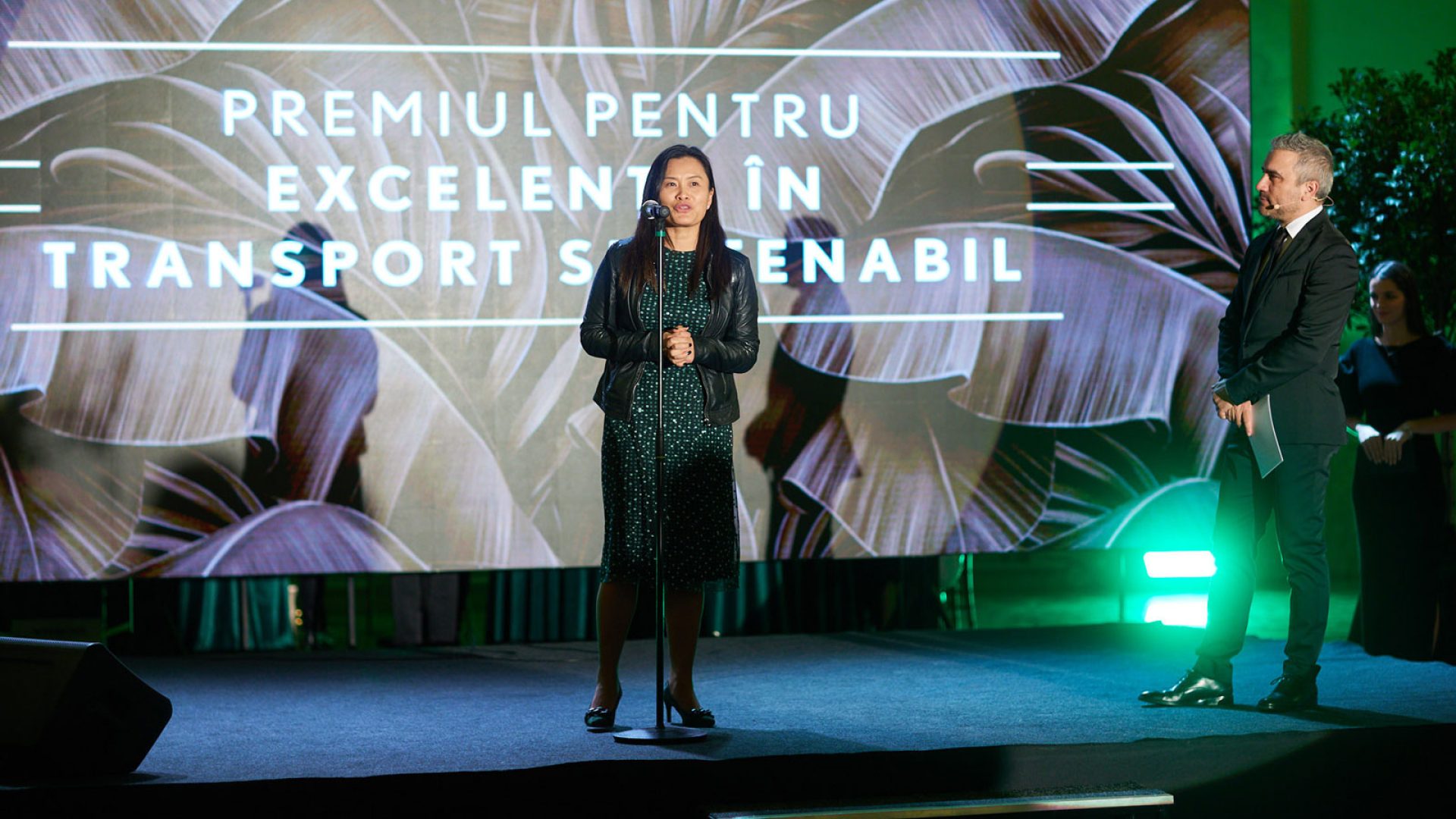 Amanda-Zhang-CEO-Mercedes